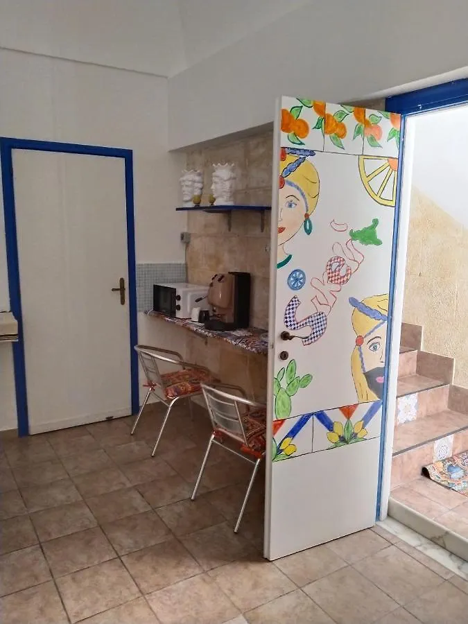B&B Sikelia Terrasini Bed & Breakfast