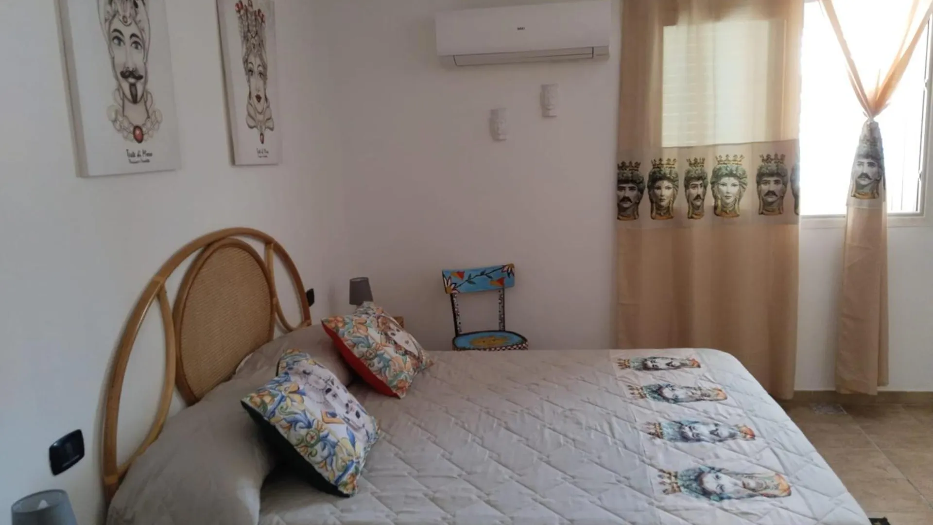 B&B Sikelia Terrasini Bed & Breakfast